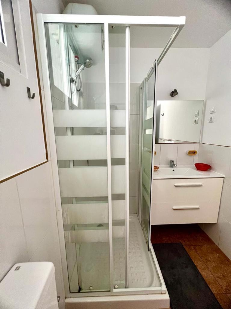 Franmay Apartments - 7 Modern Apartments Near The Beach & City, Perfect For Nomads, Travellers, Families, Watersports! Santa Maria Esterno foto