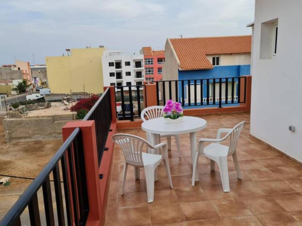 Franmay Apartments - 7 Modern Apartments Near The Beach & City, Perfect For Nomads, Travellers, Families, Watersports! Santa Maria Camera foto