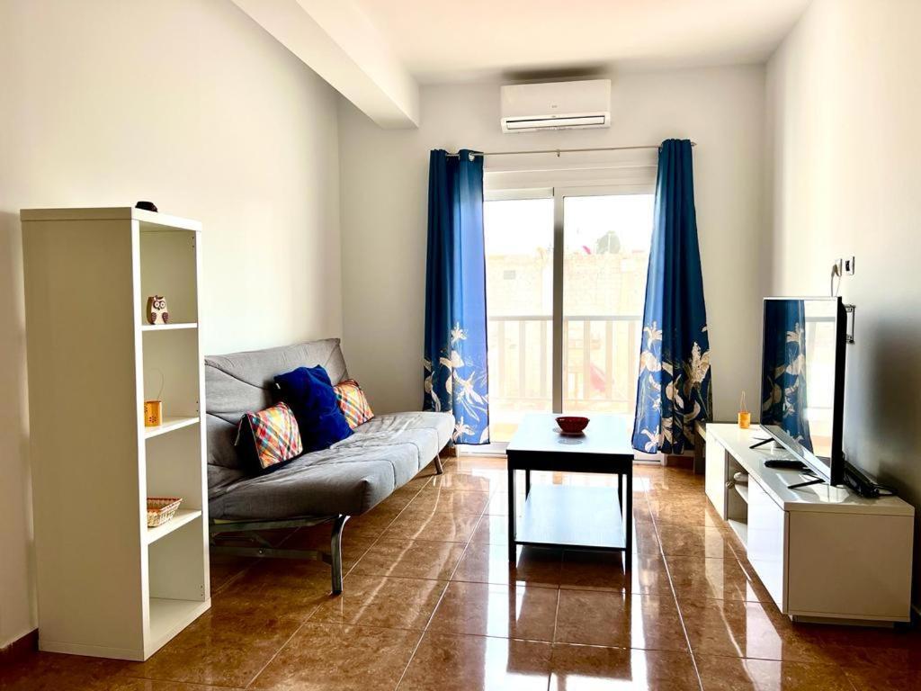 Franmay Apartments - 7 Modern Apartments Near The Beach & City, Perfect For Nomads, Travellers, Families, Watersports! Santa Maria Camera foto